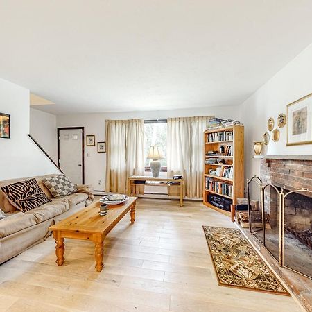Lake Shore Living Falmouth Buitenkant foto